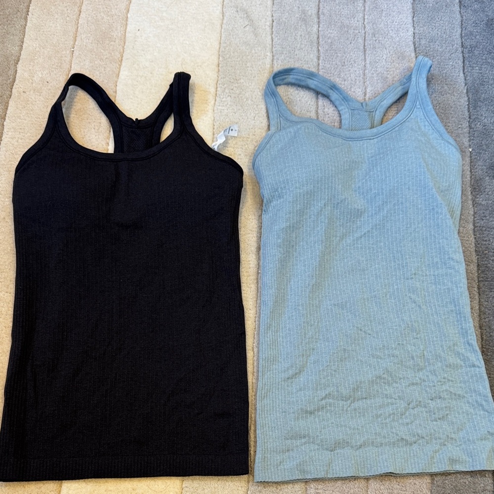 LULULEMON SIZE 2 Women's Black Tank - LIGHT BLUE IS SOLD